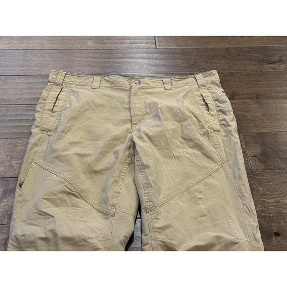 Columbia Mens Beige Cool Creek Hiking Omni-Shade Pants Size 38x34 AM8130 - Picture 4 of 8